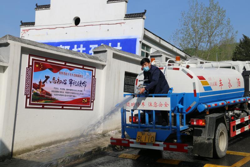 尹吉甫镇：全力创建“四好农村路示范镇”