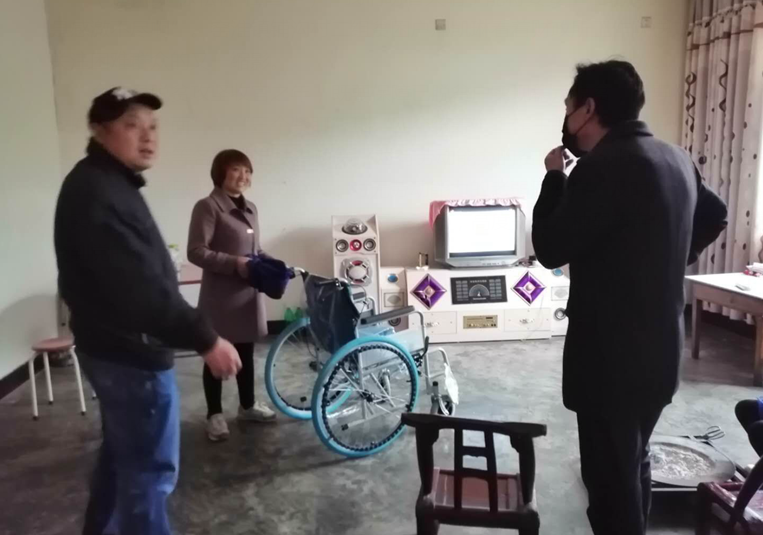 窑淮镇真心关爱“1+6”困难群体