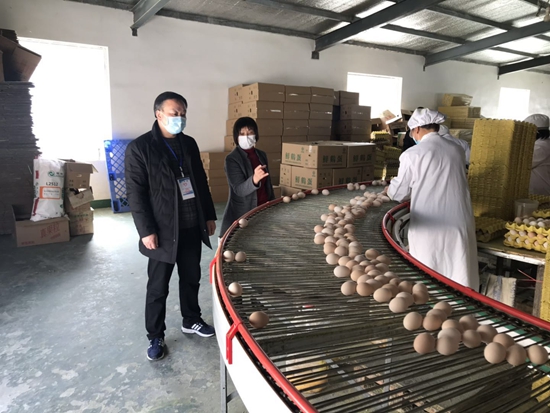 湖北银行房县支行助力企业复工复产