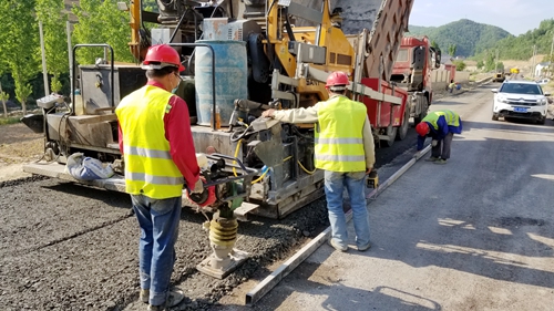 S477孙家湾至黄杨树公路改扩建工程5月中旬完成主体工程