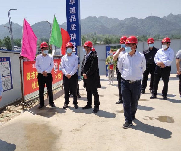 纪道清检查督导疫情防控、安全生产和开学复课工作