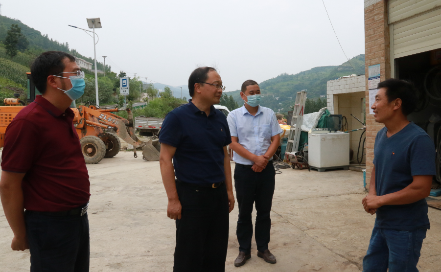 蔡贤忠检查督导防汛抗旱和禁捕退捕工作