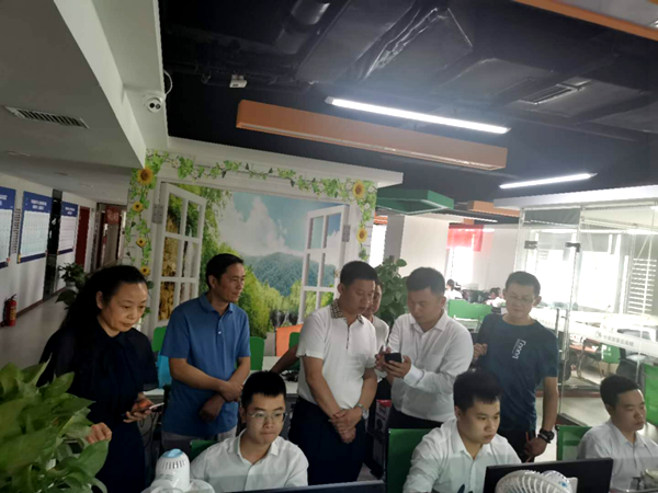 纪道清率队赴湖南招商文旅产业