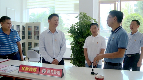 纪道清下沉中西关社区开展服务群众工作