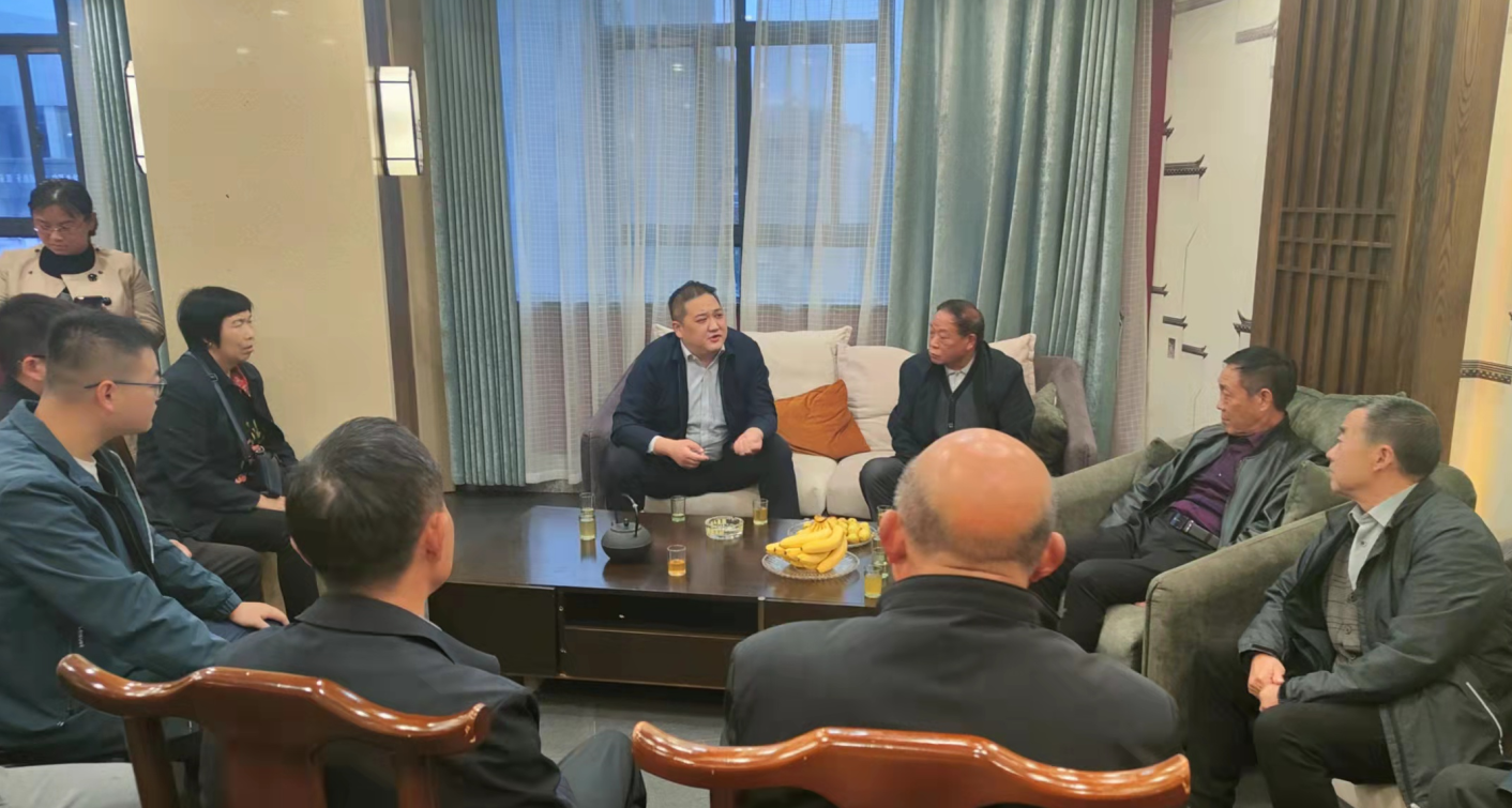 九道乡：“重阳”慰问老干部，浓浓关怀暖人心