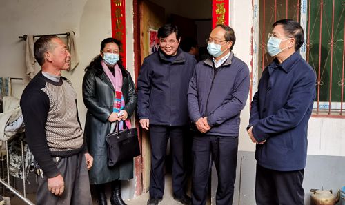 市政协主席张歌莺来我县调研脱贫攻坚和乡村振兴工作