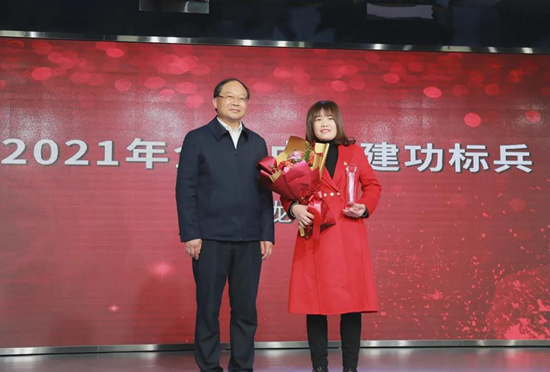 房县举行庆“三八”颁奖典礼暨诗文朗诵活动