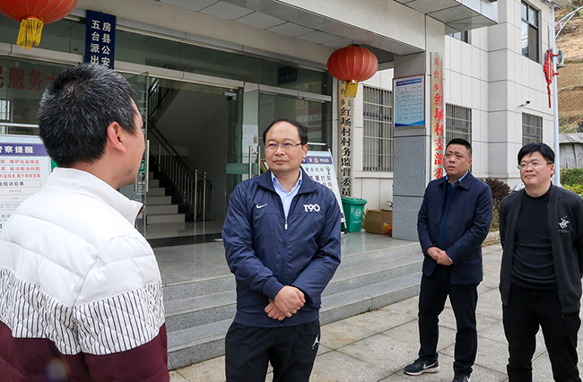 蔡贤忠到五台乡调研乡村振兴和基层组织建设工作