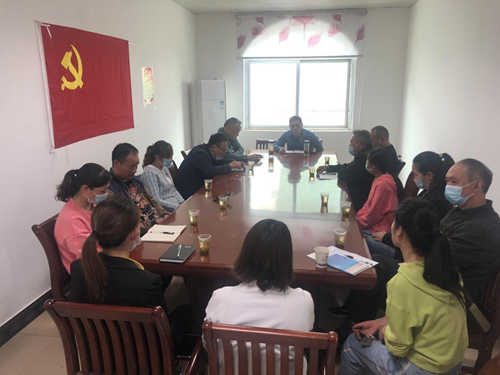 房县市场监督管理局门古市场监管所把牢行业“疫”线防控关