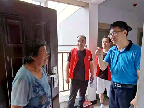 县畜牧兽医服务中心：开展安全生产排查整治“雷霆行动”