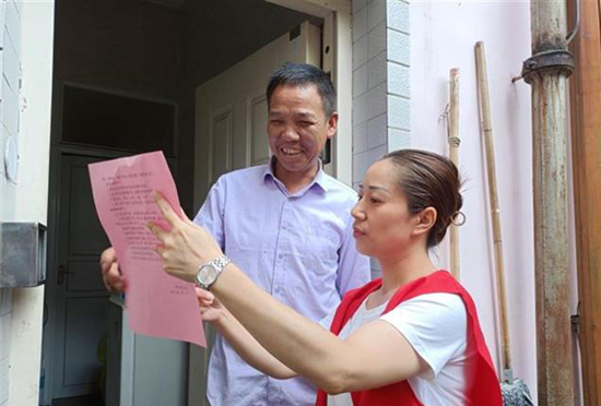 房县开展防溺水安全宣传文明实践活动