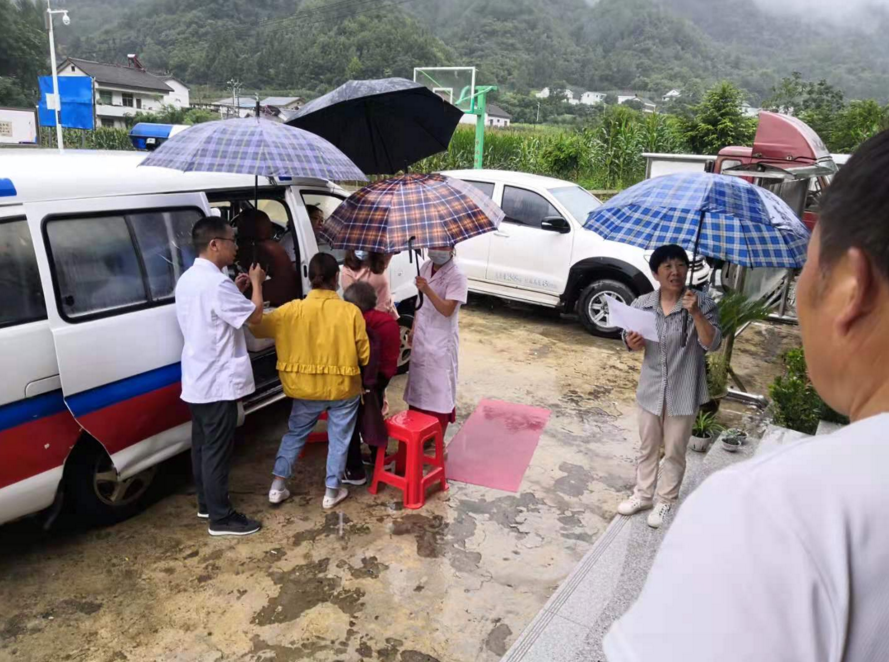 县公检中心：多措并举扎实做好帮扶村疫情防控工作