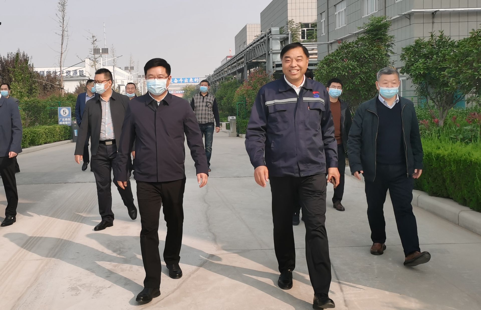 谢晓鸣赴河南省新乡市开展新能源产业招商