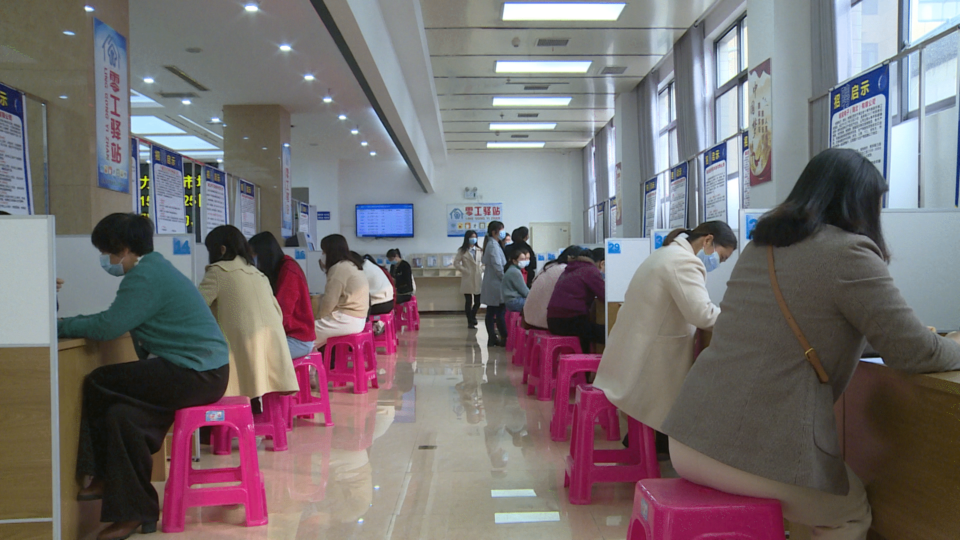 房县：“零工驿站”破解求职难题 提供岗位12600个