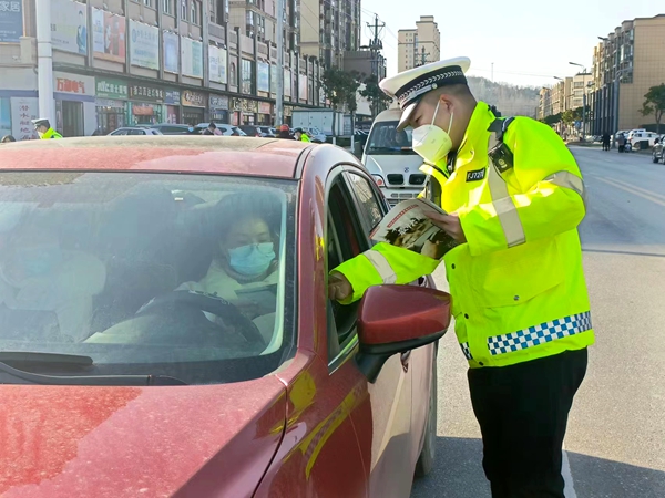 交警大队：“四措并举”强化创文专项整治