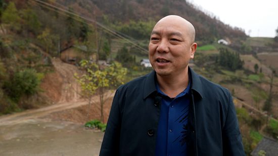 陈发校：在高山上种植希望