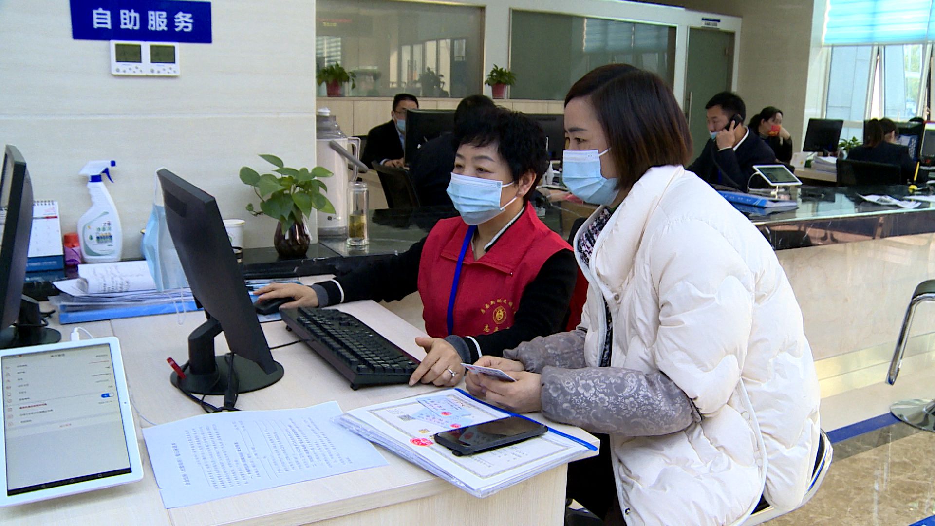 房县：“一件事”套餐 让企业注销不再是“麻烦事”