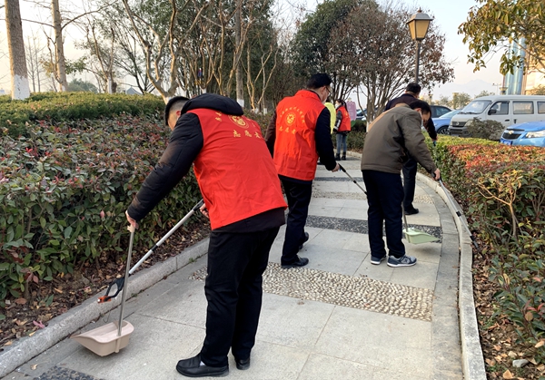 政府办：开展“清洁房县”活动 扮靓美丽县城