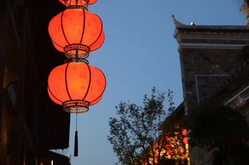 虎年迎新春 元宵氛围浓