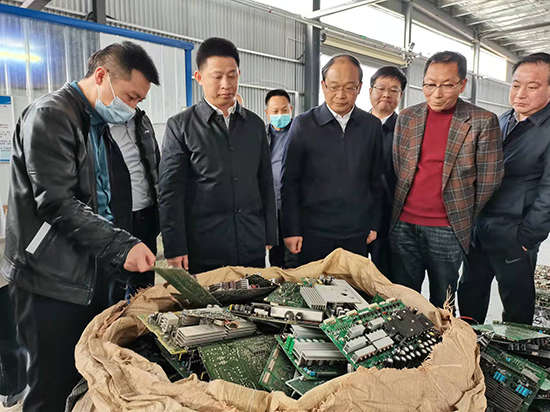 蔡贤忠来房县调研时强调：坚定信心 持续推动区域中心城建设