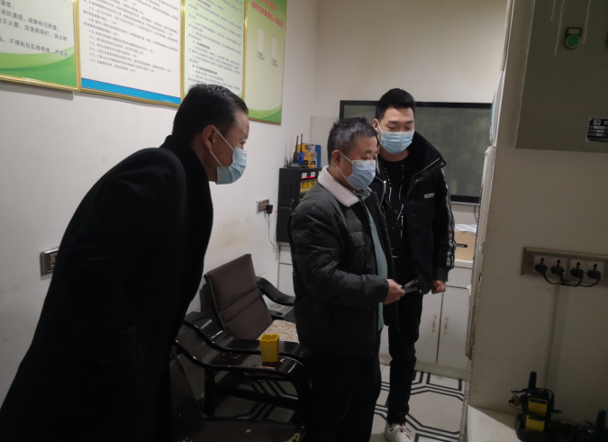 市文旅局总工程师潘春钦来房调研我县文旅市场