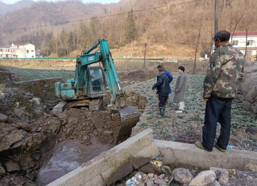 窑淮镇淮水村：干群齐心办好揪心事