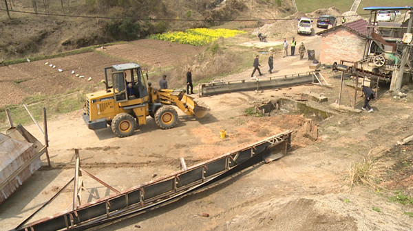房县：砂场整治成效显著 违规砂场4月全部拆除