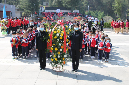 县幼儿园开展清明节主题活动