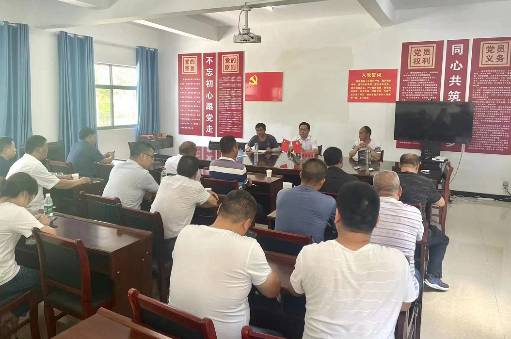 化龙堰镇：书记巡河找短板 河流治理出新招