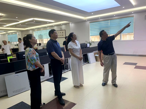 市委宣传部来房调研影院和县级融媒体中心建设工作