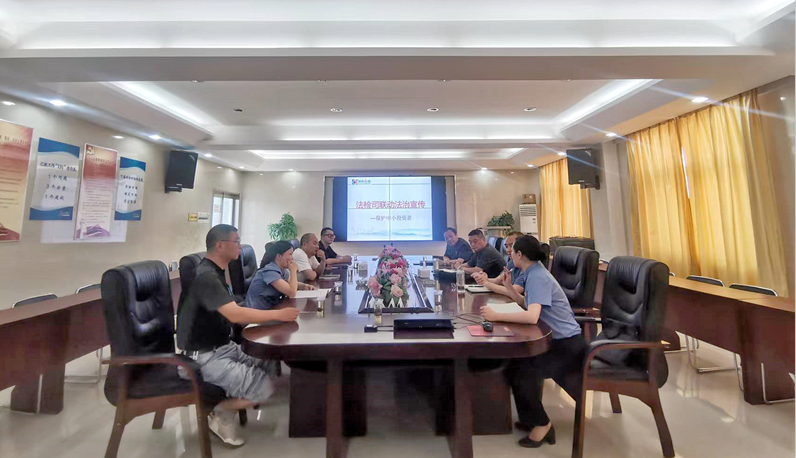 【优化营商环境】房县法院：联动送法进企业 共筑营商环境健康发展屏障