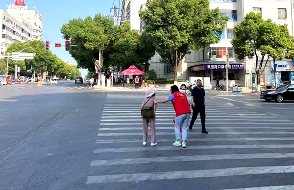 因为，我们是志愿者