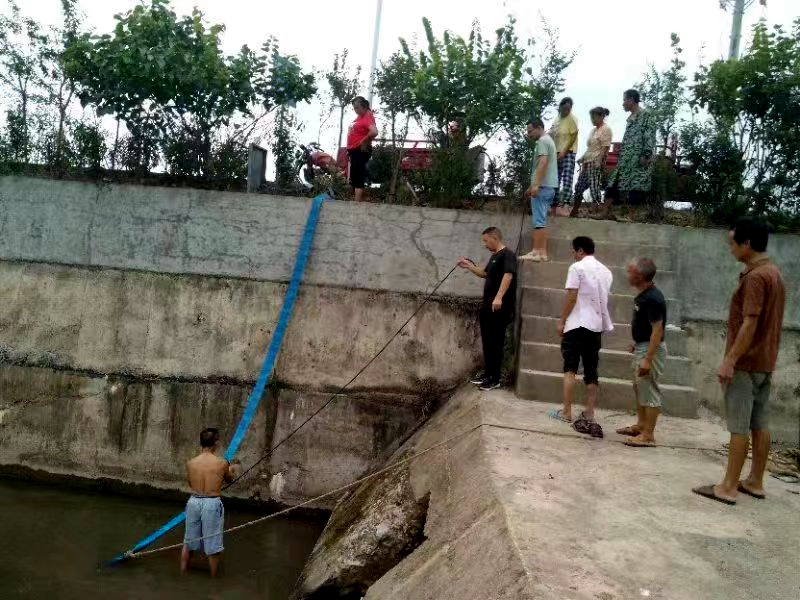 高川村多措并举齐抗旱保丰收