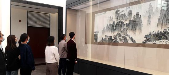 县委党校开展“红色永流传 献礼二十大”主题党日活动