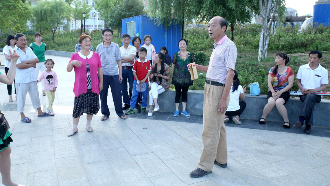 青峰镇：美好环境共同缔造 乡贤能人共谋共管