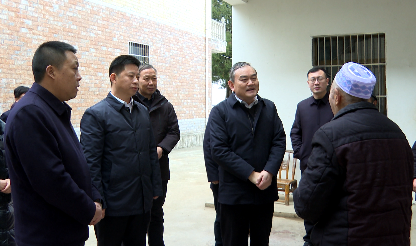 【新春走基层】赵哲来房县走访慰问困难党员