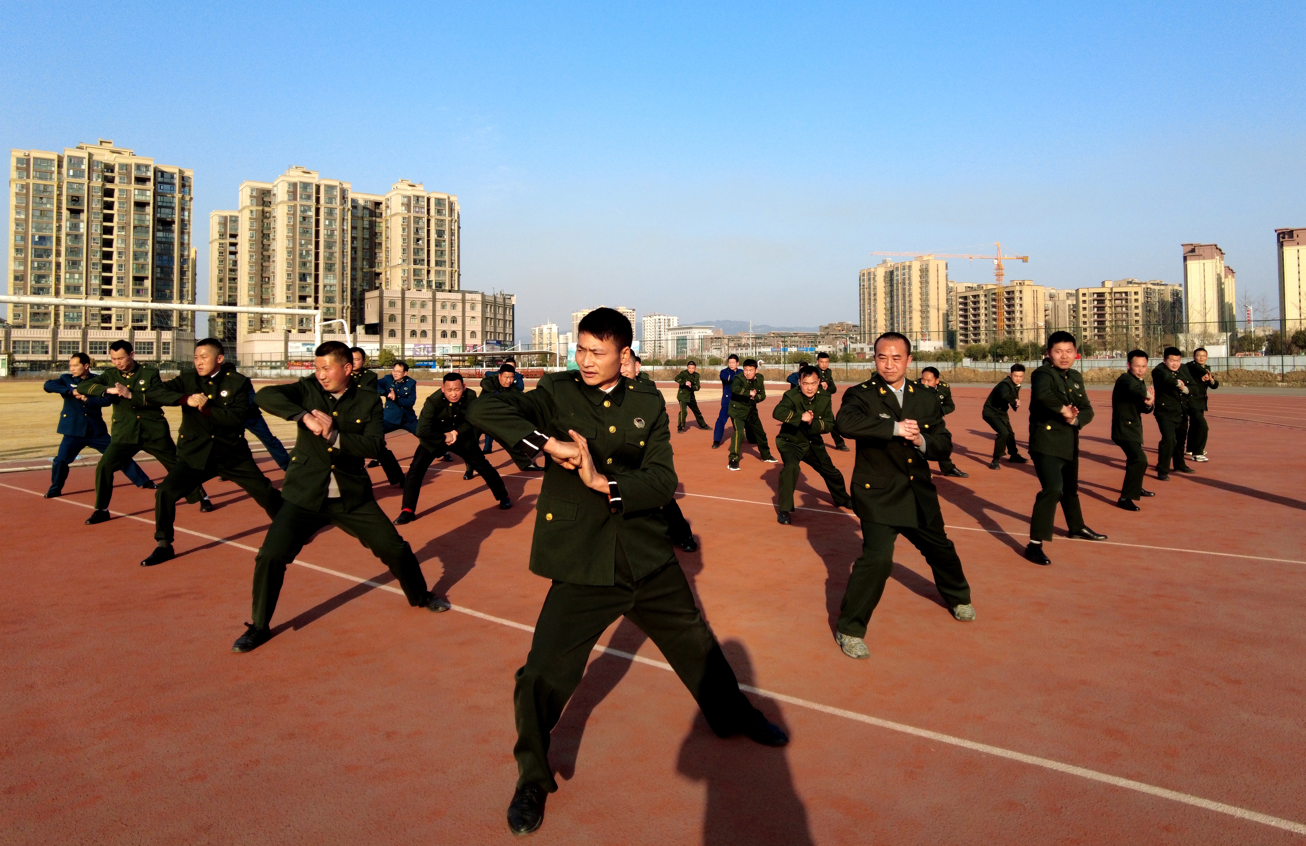 房县退役军人事务局积极筹备民间文艺大巡游活动