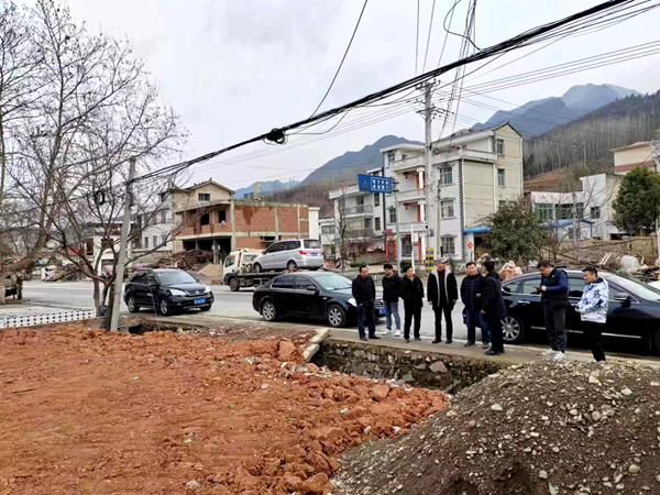 房县召开自建房专项整治工作座谈会