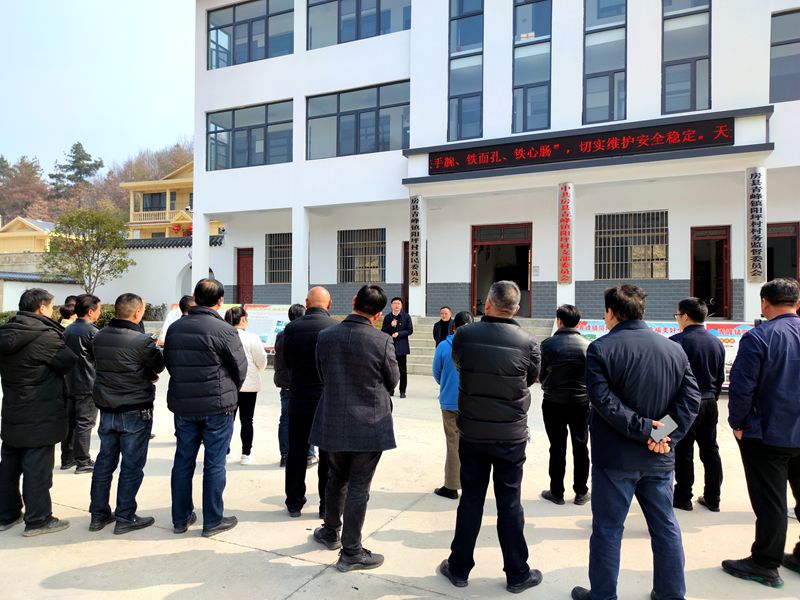 青峰镇：产业拉练比发展 乡村振兴成效显