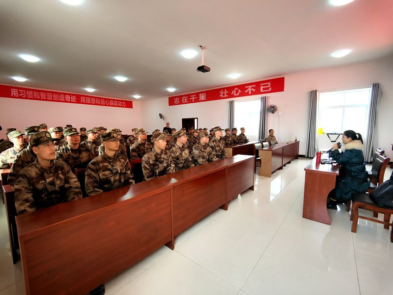 县退役军人事务局开展2023年役前教育政策宣讲