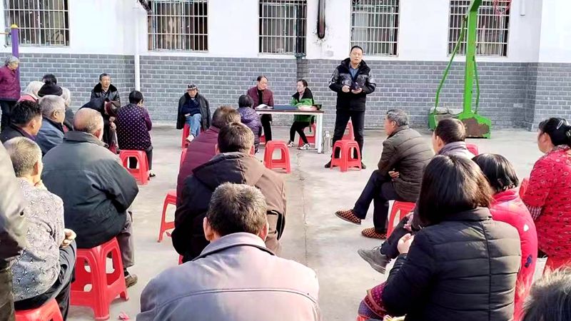 大木厂镇东河村：开好户院会 共谋振兴路