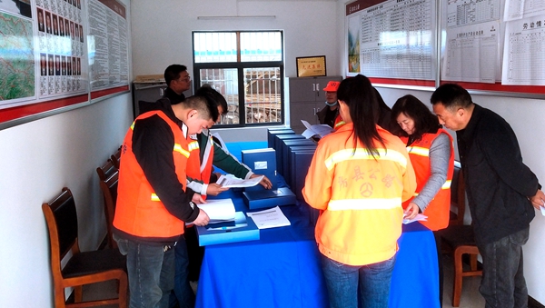 房县公路养护中心开展一季度县域养护工作考评