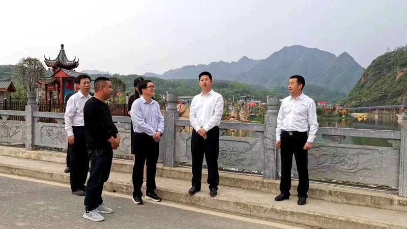 纪道清强调：高标准推进乡村振兴示范村建设  全力以赴推进重点项目建设提速提效