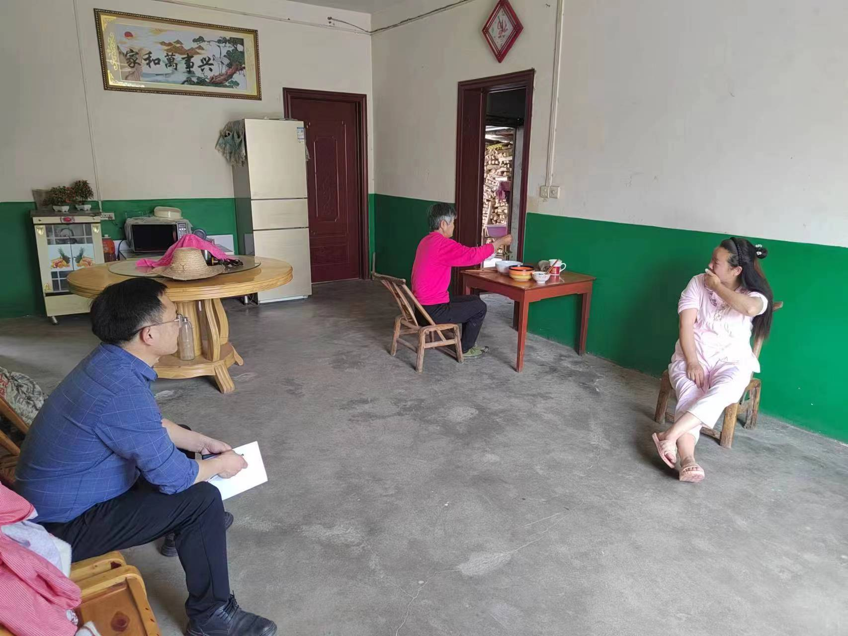 县政法委：调研指导助力东河村乡村振兴提质增效