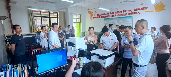 房县创文办考察学习竹溪县未成年人思想道德建设工作