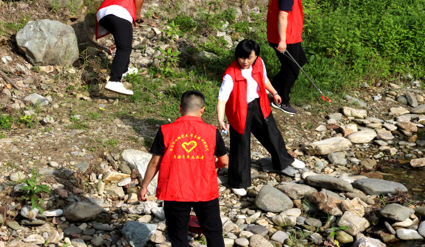 窑淮镇：共同缔造聚合力  清洁行动美乡村