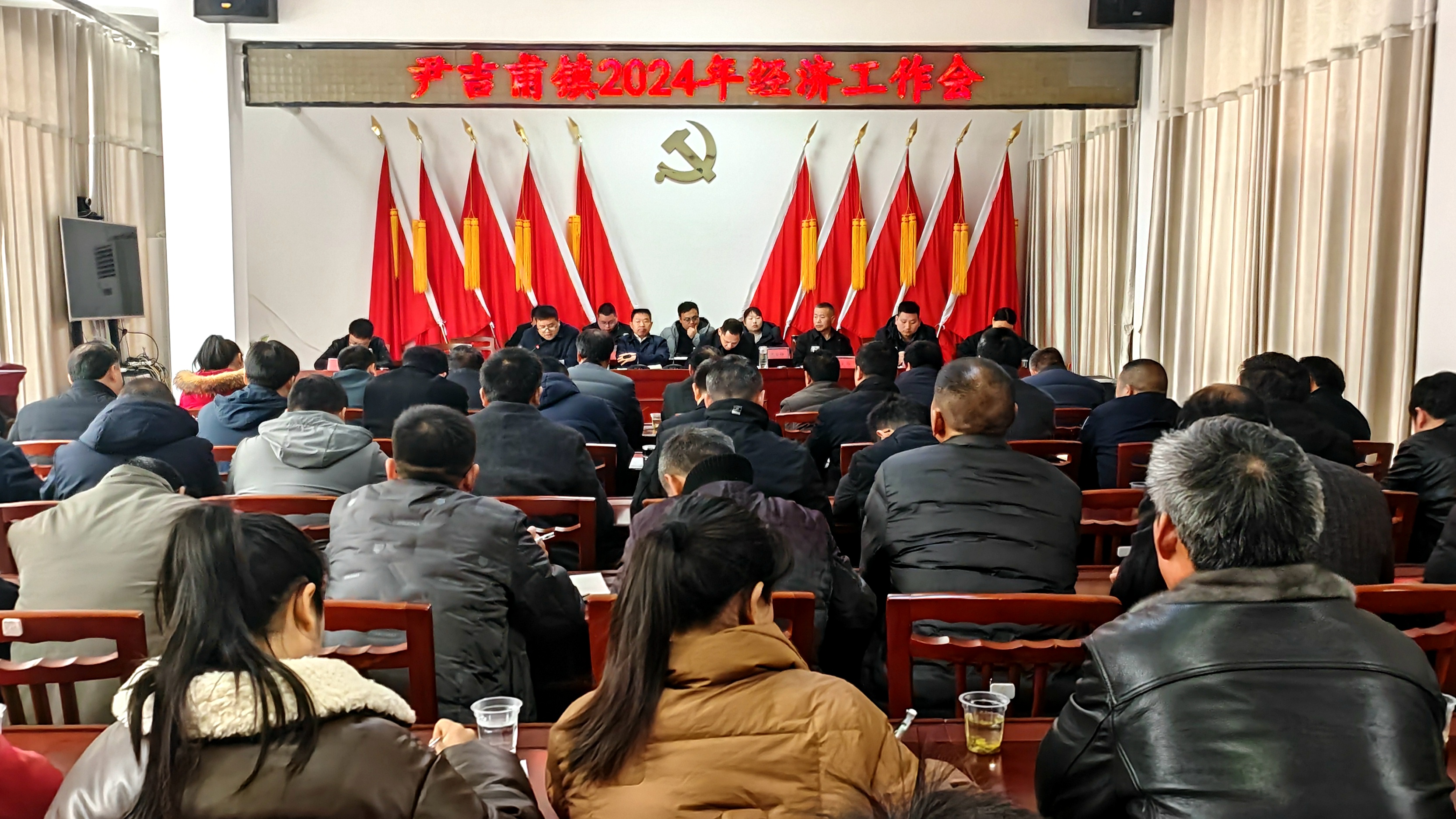 尹吉甫镇：瞄准定位 着力打造东部片区实力乡镇