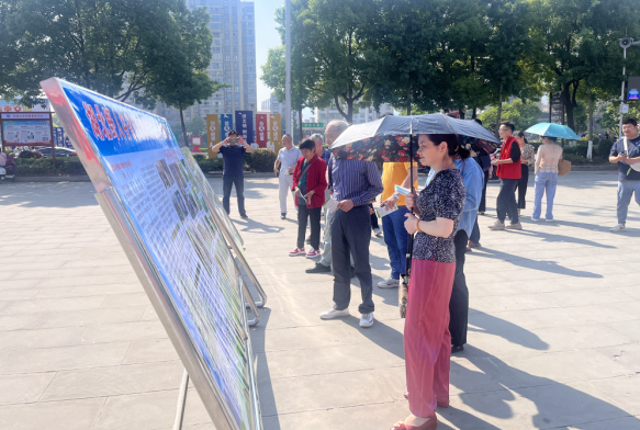 房县开展生物多样性宣传活动