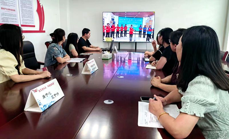 房县：众人热议“京堰一家亲”视频