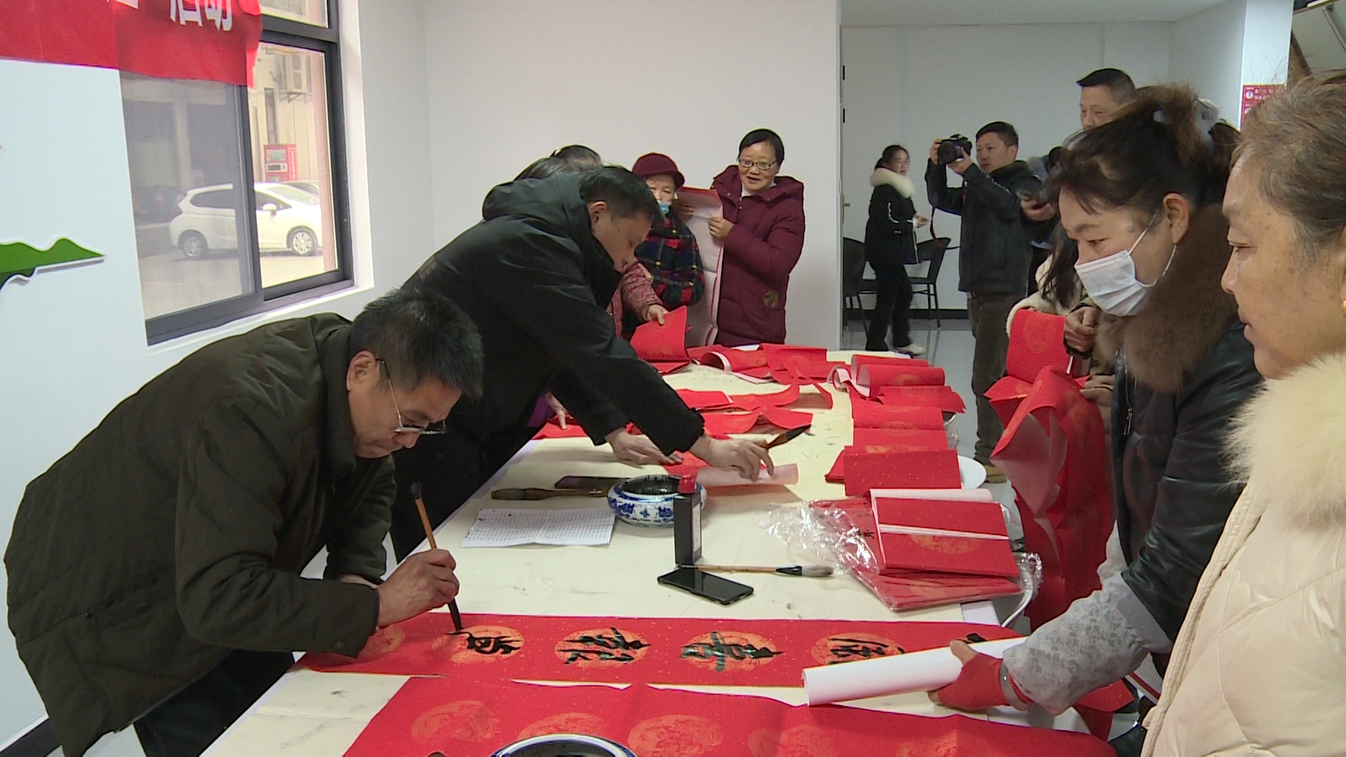 房县瑞富未来城小区居民欢聚年味浓